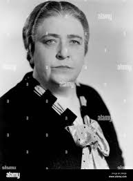 Darwell hi-res stock photography and images