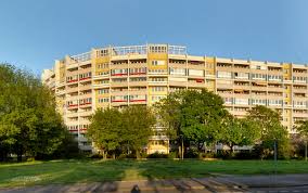 Weit über die deutschen grenzen hinaus bekannt aber wurde das „haus berlin als „speisehaus der nationen. Platz Der Vereinten Nationen Berlin Wikiwand