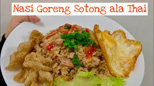 Sedikit minyak ikan thai , gula , garam & lada sulah. Resepi Nasi Goreng Sotong Thai Youtube