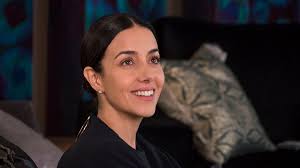 Netflix's La Casa de las Flores Review