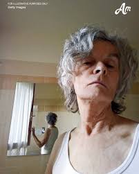 woman leaves husband after emotional abuse