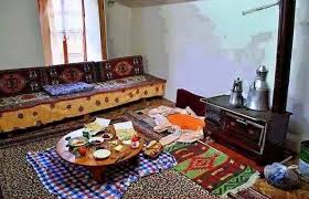 Yer Sofrasi Evler Tasra Yasami Dekor