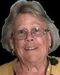 Evangeline Bennett's Instagram, Twitter & Facebook