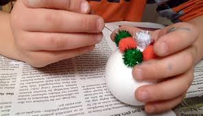 Durch das basteln lernen kinder, kreative ideen zu entwickeln und diese umzusetzen. Weihnachtsbasteln 3 Bastelideen Fur Kinder