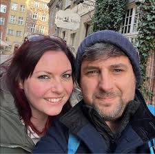 looking for a wedding & video photographer 📸 dm please