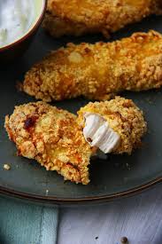 Am perfectionat reteta asta de aproape 5 ani si parerea mea este ca sunt mai bune decat kfc si mult mai putin uleioase si raman crocante pentru mai mult timp. Pui Kfc La Cuptor Reteta Crispy Strips Mai Bun Decat La Kfc Bobul Verde