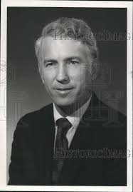 1970 Press Photo Herman E. Dean, Junior, Furniture Distributors Executive