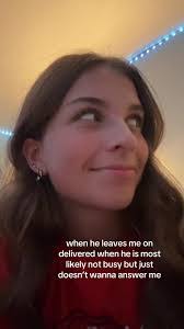 Diane Kratz's Instagram, Twitter & Facebook