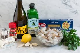 Here, i've added spinach, because a) veggies (!) and b) it adds a nice freshness to the dish, as does the lemon and parsley. Shrimp Scampi Recipe So Easy Cooking Classy