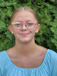 If you are in the Lake Worth area and are in need of a salon, support  Addison Mizner Alumnus, Samantha Cunningham!