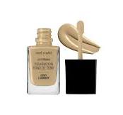 Wet n Wild - Maquillaje base con enfoque fotográfico