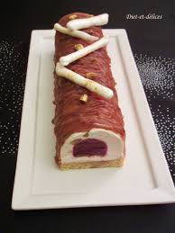Buche Au Marron Et Au Cassis Recette Dessert Alimentation Buche De Noel