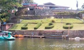 Dahulunya taman rekreasi selecta menjadi tempat wisata dan persinggahan yang ditujukan untuk karena pemandangan yang disajikan taman bunga ini begitu menakjubkan, tidak salah jika banyak. Taman Rekreasi Danau Lido Danau Buatan Yang Menjadi Primadona Kota Bogor Tempat Me