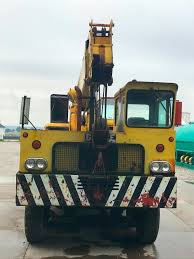 Grove TM225T Truck Crane