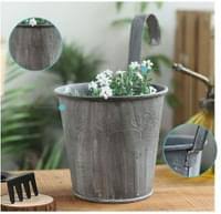 Blumentopf zum hängen kann hinsichtlich qualität und kosten verschiedentlich ausfallen. 3er Set Hangender Wand Blumentopf Balkon Hangend Real De
