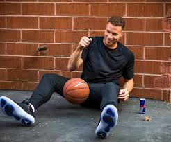 Blake griffin revealed that he was considering the boston celtics, golden state warriors and portland trail blazers before he ultimately decided to sign with the brooklyn nets. Blake Griffin Nba Star S T La People Say