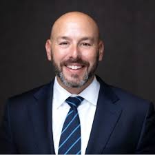 A new chapter begins! For the past 18 years, I've spent my career in the  traditonal commercial banking world and had the opportunity to work with an  amazing lending team in South