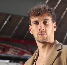 The official website for léon. Leon Goretzka Die Afd Ist Keine Alternative Sondern Eine Schande Fur Deutschland Welt