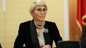 Va aduce pe lume un baietel, probabil in luna octombrie. Ministrul Muncii Raluca Turcan AlocaÈ›iile Pentru Copii Cresc De La 1 Februarie Cu 20 La SutÄƒ