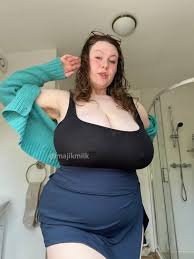 Busty Majik Milk - Specialty BBW Creators - Busty BBW Porn