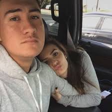 haley (@hahhahaley_)