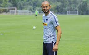 However, in the 2013 summer gonzález joined chilean club magallanes of the. Carlos Gonzalez No Fue Convocado Con Paraguay Para Copa America Mediotiempo