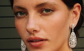 Isabella Ring with 2 1/6 ct Lab Grown Emerald Center