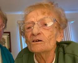 Anne Tully's Instagram, Twitter & Facebook