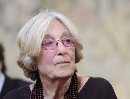 Diana Phipps's Instagram, Twitter & Facebook