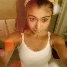 Ella Davidson (@edavidson9653)