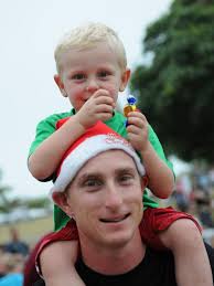 100 photos: Throwback Gladstone Christmas carols pics