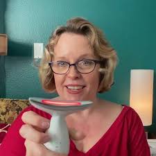 Michelle Hakala Wolf NeckLiftingDevice