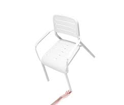 Chaise D Exterieur En Aluminium Gamme Hyba Aluminium 152 Mobilier Design Mobilier Jardin Mobilier