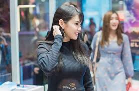 ป กพ นโดย fair kung th ใน p cherprang ผ หญ ง คนด ง ความงาม