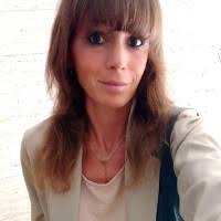 1100+ "Anna La" profiles