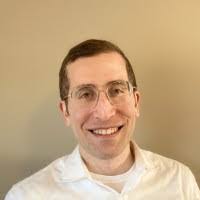 Eli Fadil's Instagram, Twitter & Facebook