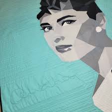 Here's a super quick and easy Jenny Doan quilt for you to try