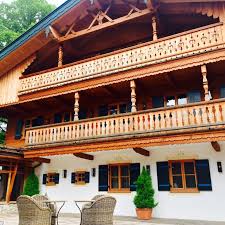 Durch tatkräftige mithilfe der medien avancierte er in den letzten jahren zum integren sprachrohr konservativer politik. 48 Stunden Tegernsee Bayern At It S Best Travelistas Info Die Reise Insider