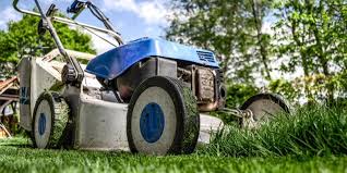 This should be minimal if cutting so the grass clippings blown from the driveway/sidewalk into the street is wasteful. Equipment Maintenance Lanier Outdoor Equipment