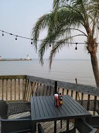Visitors enjoy our slow pace and relaxed culture. The Beach House Startseite Port Dover Ontario Speisekarte Preise Restaurant Bewertungen Facebook
