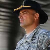 U.S. Air Force Col. Brandon Parker, Kommandeur des 7. Bomb Wing,