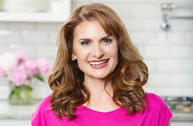 Clean Eating Kitchen: The Low-Carb Mediterranean Cookbook: Quick and Easy  High-Protein, Low-Sugar, Healthy-Fat Recipes for Lifelong Health-More Than  ... Meals to Prepare in 30 Minutes or Less: Dudash, Michelle:  9781592339884: Amazon.com: Books