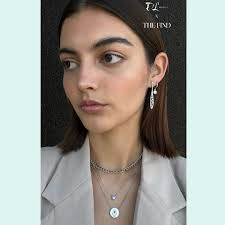 Delia Levy's Instagram, Twitter & Facebook