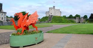 Что посмотреть и чем заняться. Nacionalnye Dostoprimechatelnosti Uelsa