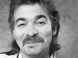 To dress up a large bay window, consider skipping curtains or blinds altogether and opting instead for a privacy screen. John Prine Singer Whose Songs Of Broken Hearts And Dirty Windows Earned The Admiration Of His Peers The Independent The Independent