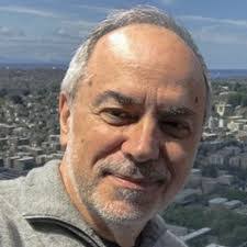 Marc Manley's Instagram, Twitter & Facebook