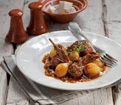 * οι συνταγες της γιαγιας *: Lagos Stifado