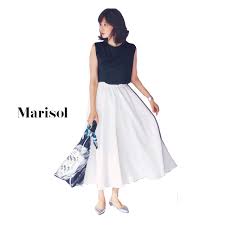リラックス感のあるデニムコーデから涼しげグレーコーデまで アラフォー夏の１週間コーデ ファッションアイデア ファッション 夏 ファッション