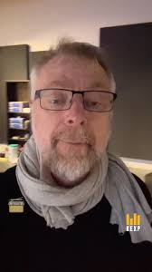 On the 📻, KEXP , Wo'Pop