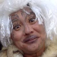 200+ perfiles de «Nosaka»